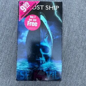 Ghost Ship VHS 2002 Warner Home Video Horror Movie Julianna Margulies 23293